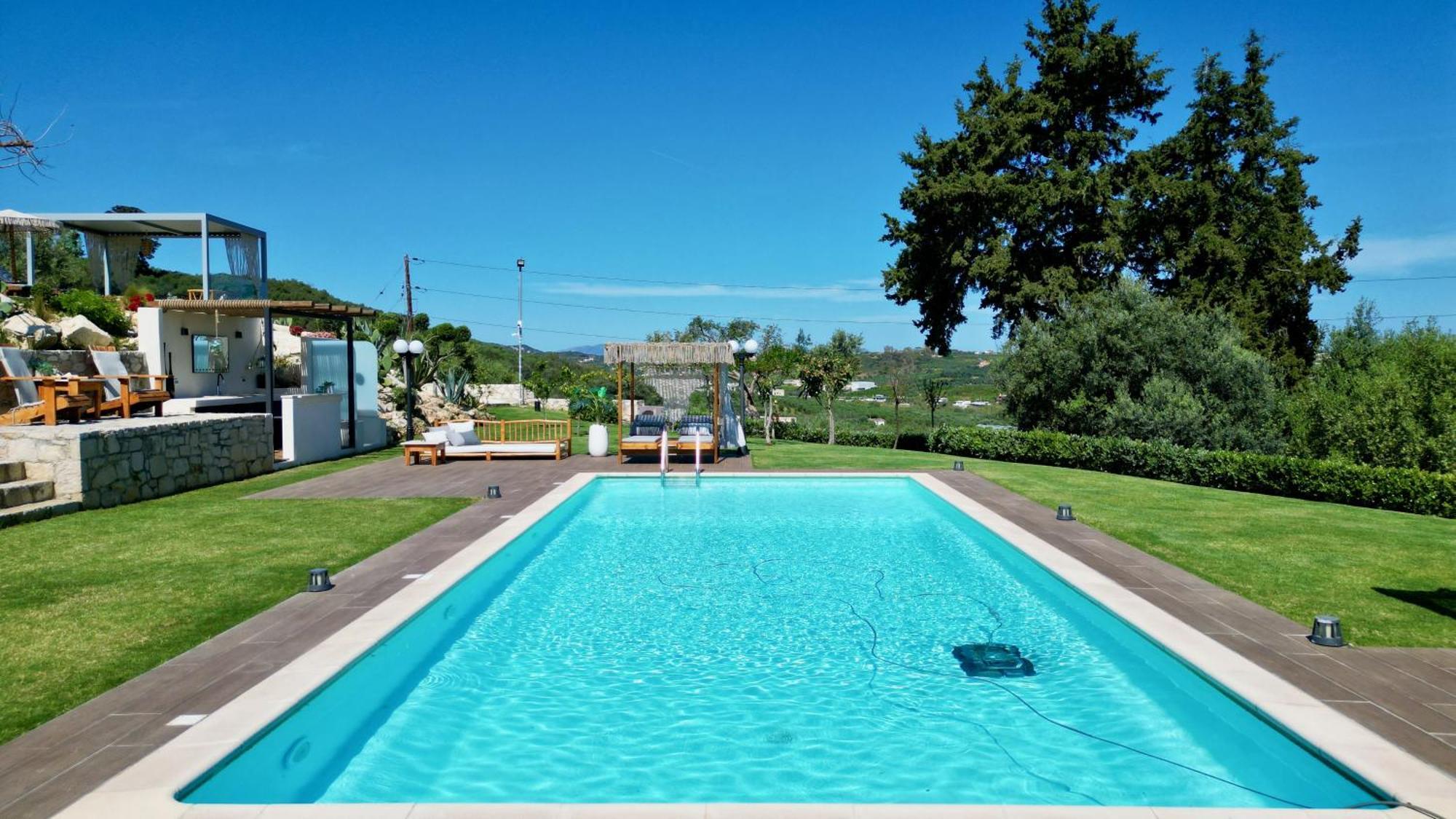 Olivenest Chania Executive Villa Perivolia  ภายนอก รูปภาพ